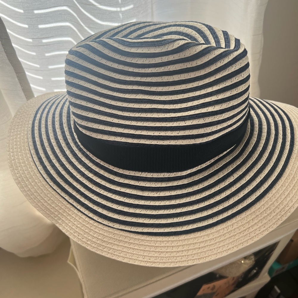 J. Crew Navy and Cream Striped Hat Size Medium/Large